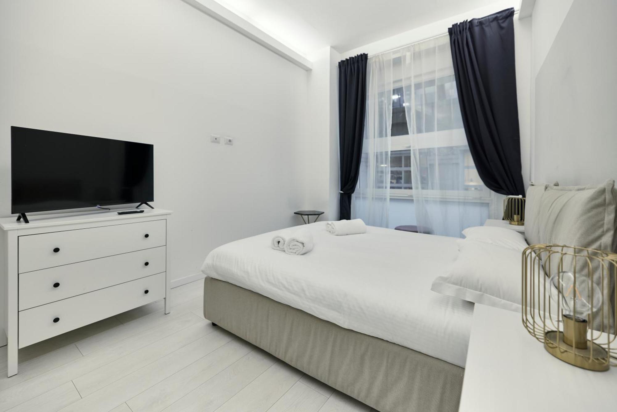 דירות מילאנו Duomo View - 2 Min From Duomo Amazing Location מראה חיצוני תמונה